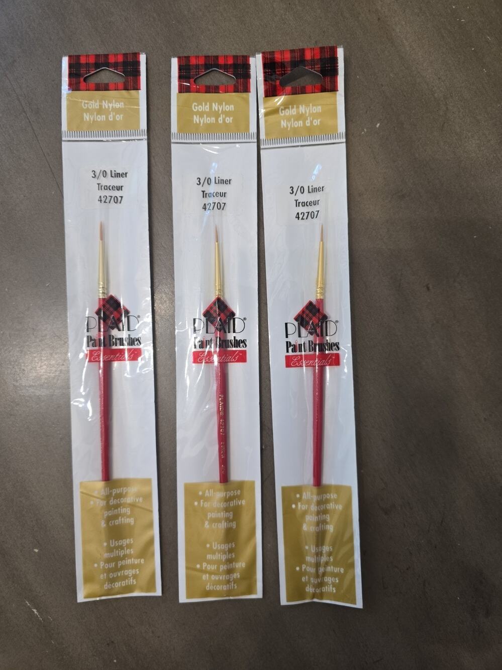 NWT Set Of 3 Plaid Essentials Paint Brushes 3/0 Liner Gold Nylon Crafts All Purp